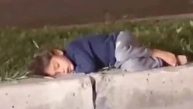 Batman'da sokakta uyuyan çocuk, 6 kardeşiyle koruma altına alındı