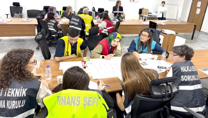 Kırklareli'nde sağlık çalışanlarına afet ve acil durum planlaması eğitimi verildi