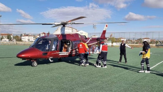 Konya'da hava ambulansı kalp krizi geçiren hasta için havalandı