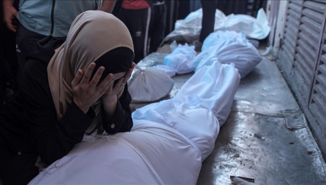 İsrail'in Gazze'ye saldırılarında can kaybı son 24 saatte 10 artarak 69 bin 785'e yükseldi