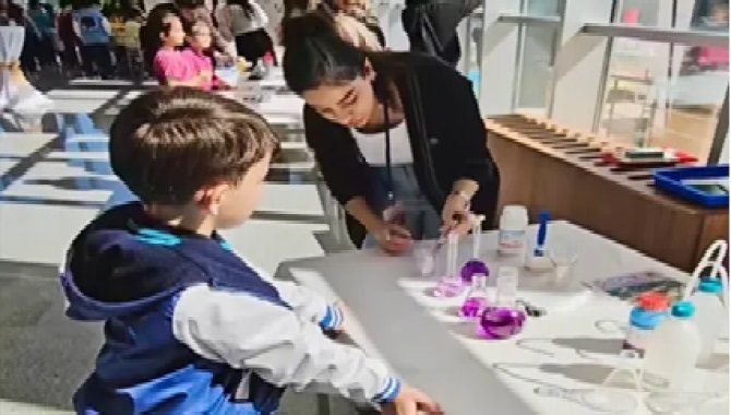 Kırşehir'de "Ahi Evran'ın Mirasıyla Geleceğe" bilim şenliği düzenlendi