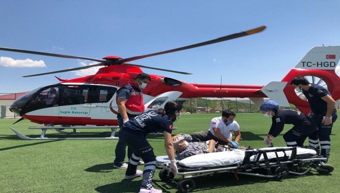 Malatya'da ambulans helikopter bir günde 3 hayatı kurtardı