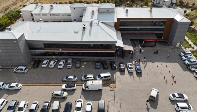 Tatvan'da "Kolaylıklar Polikliniği" hizmete açıldı