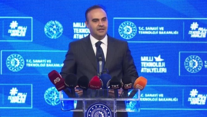 Bakan Kacır, Bursa'da teknoloji atölyesi ve ileri teknoloji laboratuvarının açılışında konuştu: