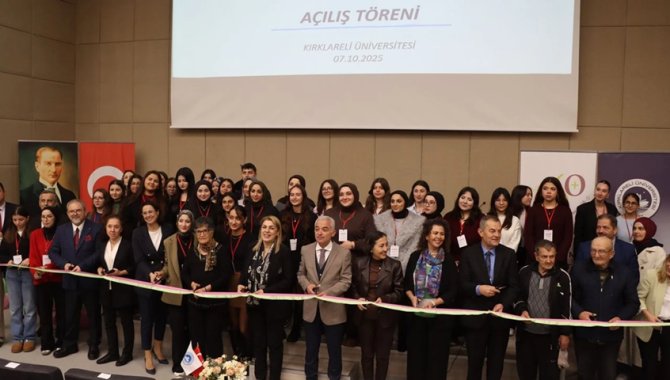 KLÜ'de "60+ Tazelenme Üniversitesi"nin akademik yılı açılışı yapıldı