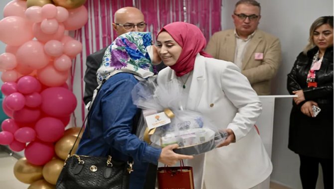 Trabzon'da meme kanseri farkındalık etkinliği düzenlendi