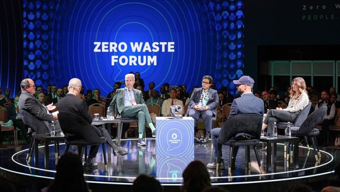 İstanbul'daki "Uluslararası Sıfır Atık Forumu"nda hükümetlerin uyguladığı politikalar konuşuldu