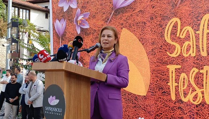 Karabük'te "9. Safran Festivali" kortej yürüyüşüyle başladı