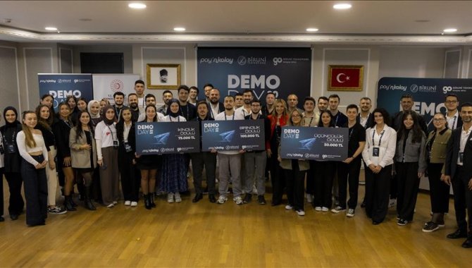 Biruni Teknopark'ta "Fikrini Sahneye, Girişimini Geleceğe Taşı"nın finali gerçekleştirildi