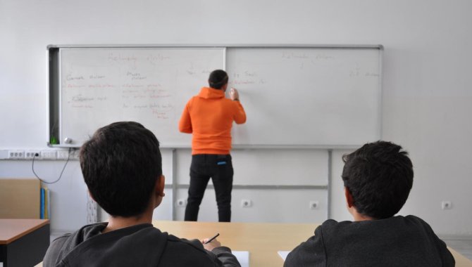 Eskişehir'de sokakta çalıştırılan 176 çocuk eğitime kazandırıldı