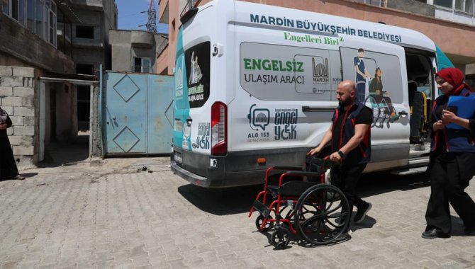 Mardin Büyükşehir Belediyesi bu yıl 1551 engelli ile yaşlıya medikal malzeme desteği sağladı