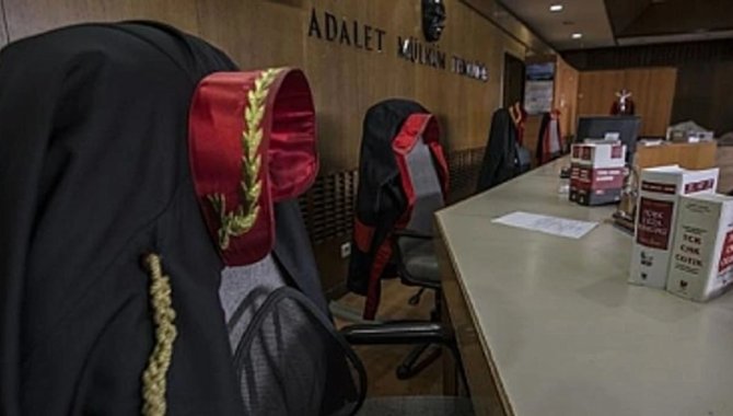 İstanbul'da "hastanede haksız kazanç sağlandığı" iddiasına ilişkin davada 6 sanık tahliye edildi