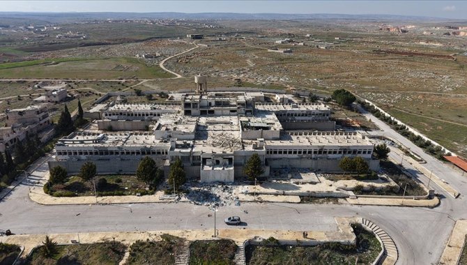 Suriye’de devrik rejiminin saldırılarında yıkılan Maarratünnuman Hastanesi yeniden hizmete açılmayı bekliyor