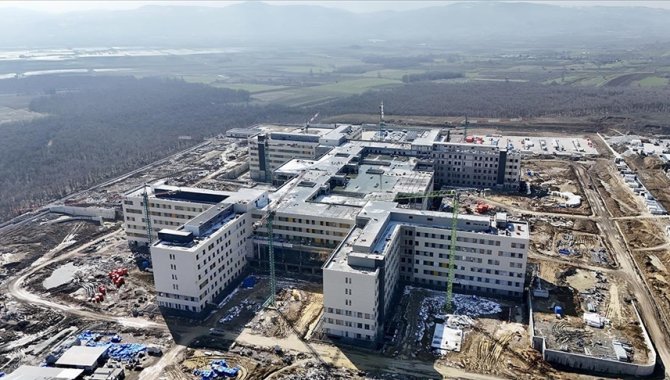 Sakarya Şehir Hastanesi'nin inşası sürüyor