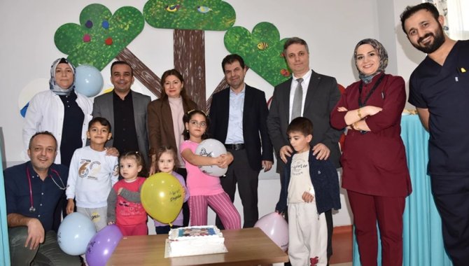 Diyarbakır'da "Dünya Çocuk Hakları Günü" dolayısıyla program düzenlendi