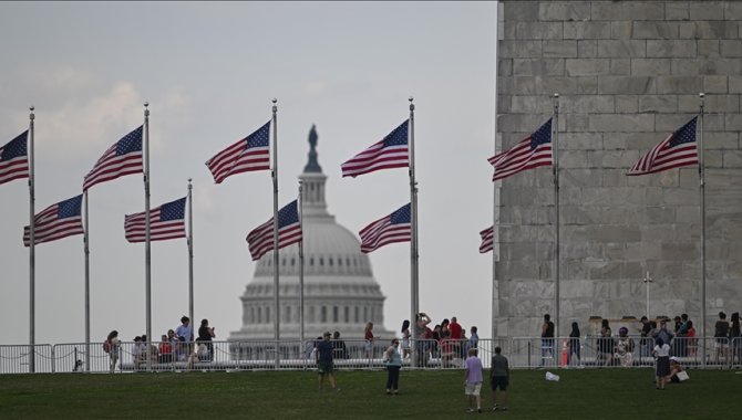 ABD'de tarım dışı istihdam eylülde beklenenden fazla arttı