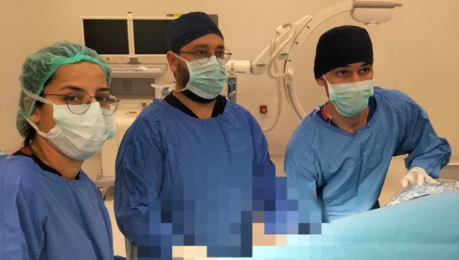 Çanakkale'de dirsek ağrısı şikayeti bulunan hasta kapalı teknikle ameliyat edildi