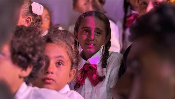 UNICEF: Dünyada 417 milyon çocuk kritik öneme sahip en az iki alanda yoksunluk çekiyor