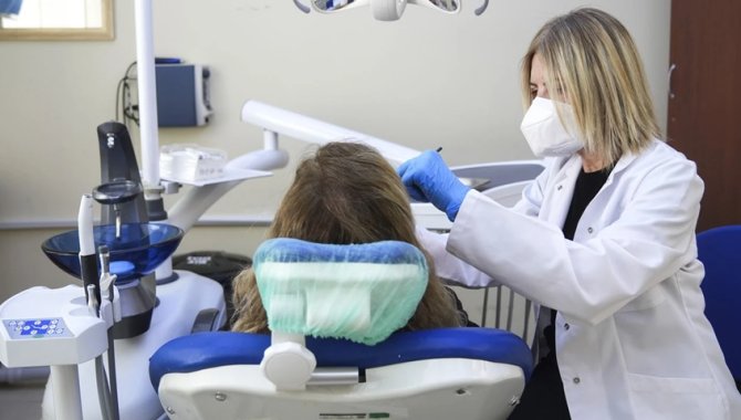 Diş ve çene travmalarında skuter ve ev kazaları önemli yer tutuyor