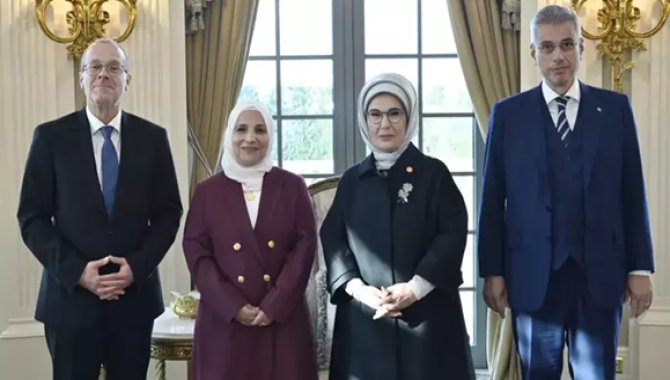 Emine Erdoğan, DSÖ heyetiyle görüştü