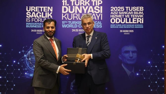 Sağlık Bakanı Memişoğlu, Pakistanlı mevkidaşı Kemal ile görüştü