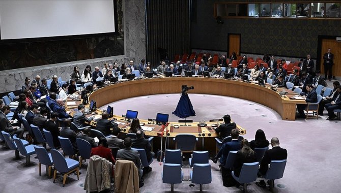 İsrail'in Gazze'de ateşkes ihlalleri ve BMGK'nin yeni kararı Ankara'da protesto edildi