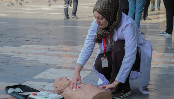 Ani kalp durmalarına karşı üretilen yerli cihaz Ankara'da 25 noktaya yerleştirildi