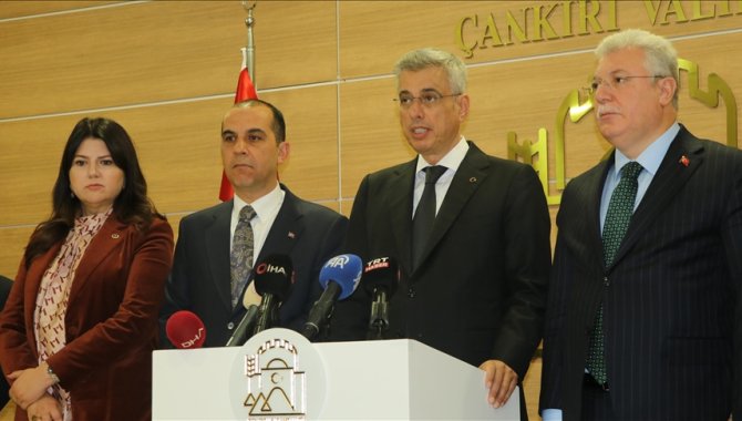 Sağlık Bakanı Memişoğlu, AK Parti Çankırı İl Başkanlığı'nda konuştu: