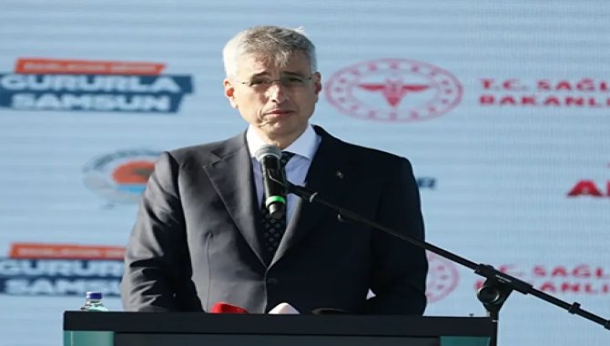 Sağlık Bakanı Memişoğlu, Samsun'da 100 ambulans teslim töreninde konuştu: