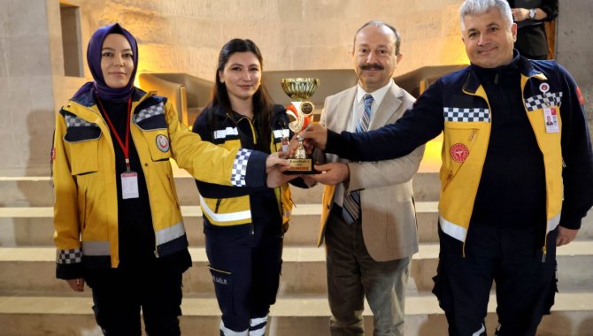 Kayseri'de "Ambulans Rallisi"nde dereceye giren ekiplere ödülleri verildi