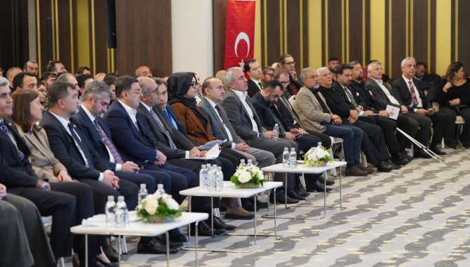 HAK-İŞ çalıştayında, engellilerin çalışma yaşamına katılmasındaki engellerin kaldırılması ele alındı