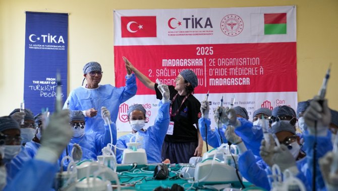 Can Veren Eller Derneği, Madagaskar ve Tanzanya’da sağlık eğitimi ve desteği verdi