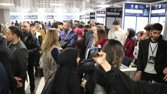 Van'da "2. Uluslararası Van AR-GE Proje Pazarı" programı düzenlendi