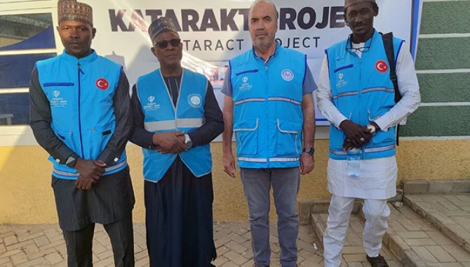 Türkiye Diyanet Vakfı, Nijerya'da 300 kişinin katarakt ameliyatını yaptırdı
