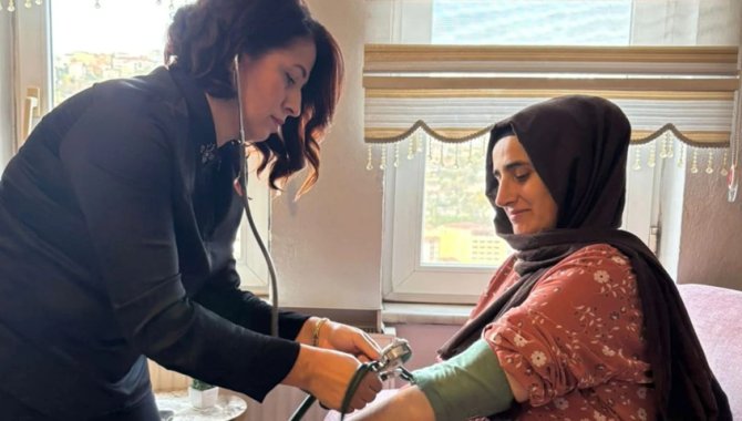 Zonguldak'ta yüksek riskli gebeler ev ziyaretleriyle takip ediliyor