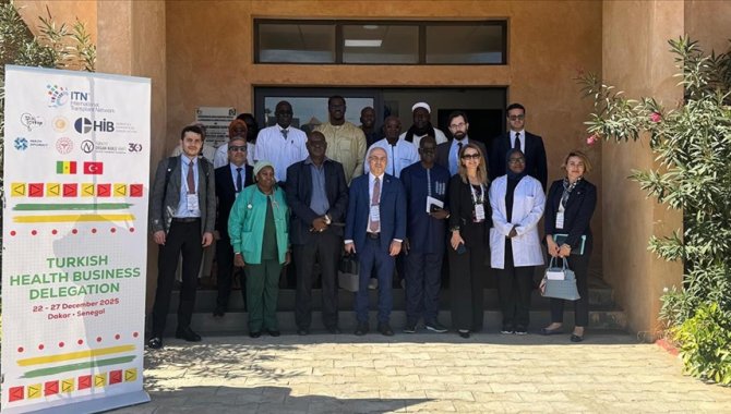 Türk hekimler Senegal'de böbrek nakli operasyonlarına öncülük edecek
