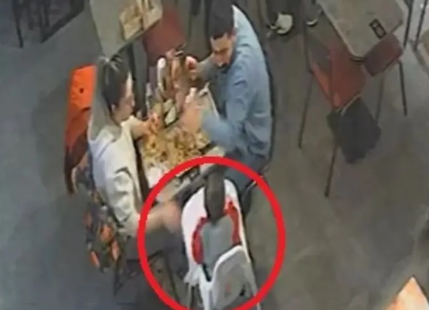 Restoranda Hayat Kurtaran Müdahale: Heimlich Manevrasıyla 1,5 Yaşındaki Bebek Kurtarıldı