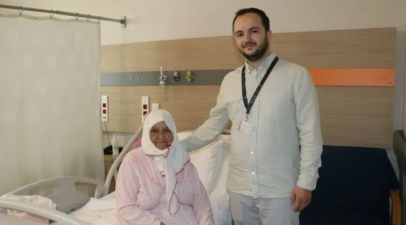 Yalova'da Ameliyatla Çıkarıldı: Safra Kesesinden 3 Binden Fazla Taş Çıktı