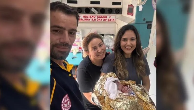 Serdivan’da Evde Başlayan Sancı Ambulans Doktorunu Harekete Geçirdi: Bebeğin Doğumu Evde Gerçekleştirildi