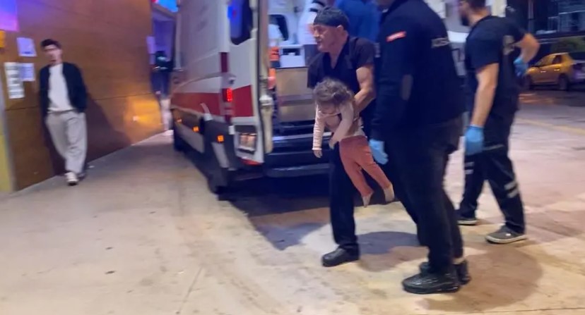 Bursa İnegöl'de Korkutan Ev Kazası: Nefes Borusuna Misket Kaçan 1,5 Yaşındaki Bebek Hastanede Kurtarıldı