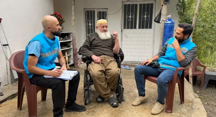 Kazakistanlı Doktordan Hakkari'nin Sınır Köylerine Evde Sağlık Hizmeti