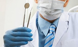 2013 yılı için sözleşmeli çalışan dişhekimlerinin ücretleri belirlendi