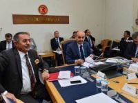 Komisyonda 'Sağlık Enstitüleri Başkanlığı' tartışmaları