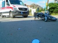 Osmancık'ta motosiklet ile otomobil çarpıştı