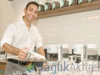 Profesör olmadı 'Çaycı' oldu