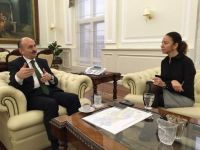 "Sağlıksız beslenmeye karşı mahalle baskısını severim"