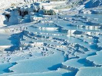 Azerbaycanlı hastalar "termal sağlık" için Pamukkale'de