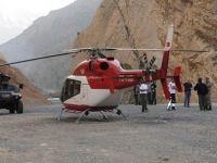 Sağlık Bakanlığı helikopteri karayoluna acil iniş yaptı