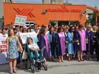 YÖK'ün lisans tamamlama kararı protesto edildi