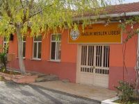 Sağlık meslek lisesi öğrencileri staj eğitimini kamu hastanelerinde de yapacak